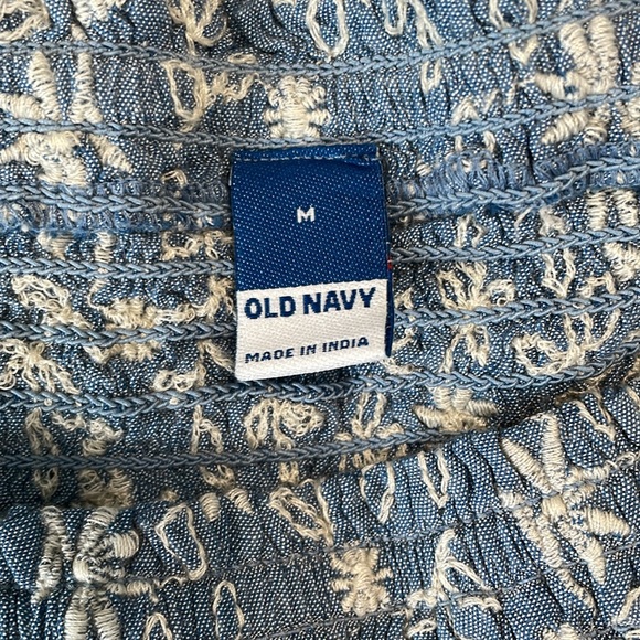 NWT - Old Navy Blue and Cream Peplum Ruffled Short Sleeve Top Size M - Picture 8 of 10